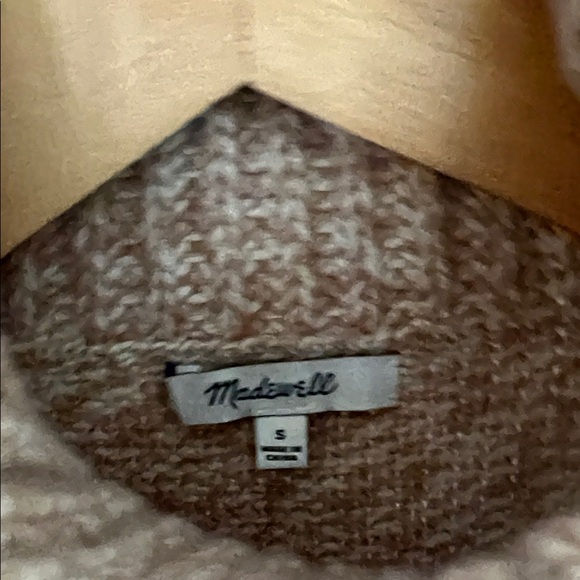 NWOT Cozy Tan Turtleneck Merino Wool Sweater Vest - Picture 4 of 7